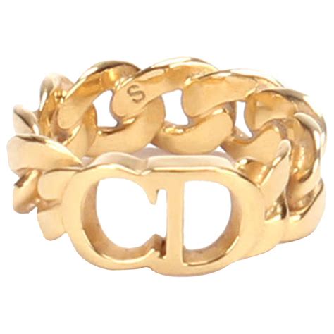 bague danseuse etoile dior|Bagues Dior Danseuse Etoile pour Femme .